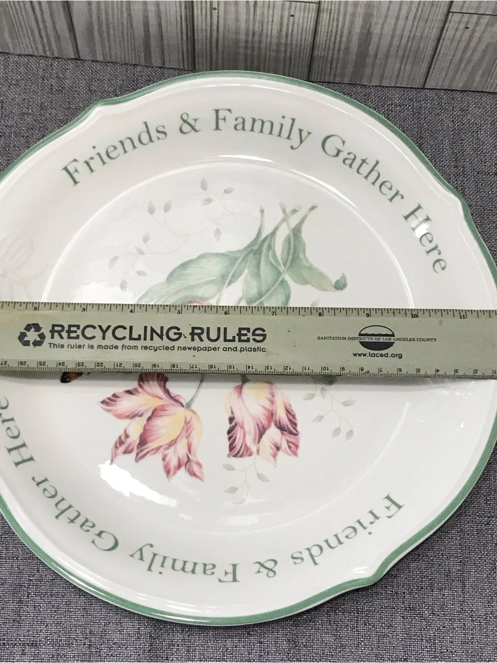 Lenox Butterfly Meadow “Friends & Family Gather Here” Dessert Platter